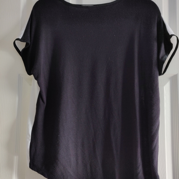 Macy's Blouse - Picture 4 of 4